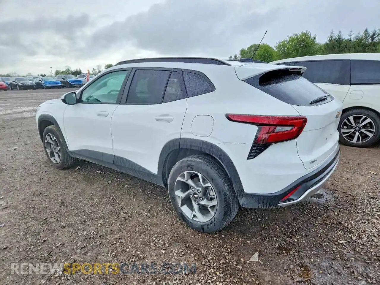 2 Photograph of a damaged car KL77LHE2XSC279647 CHEVROLET TRAX 2025