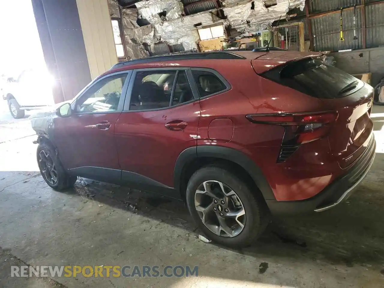 2 Фотография поврежденного автомобиля KL77LHEP0SC027580 CHEVROLET TRAX 2025