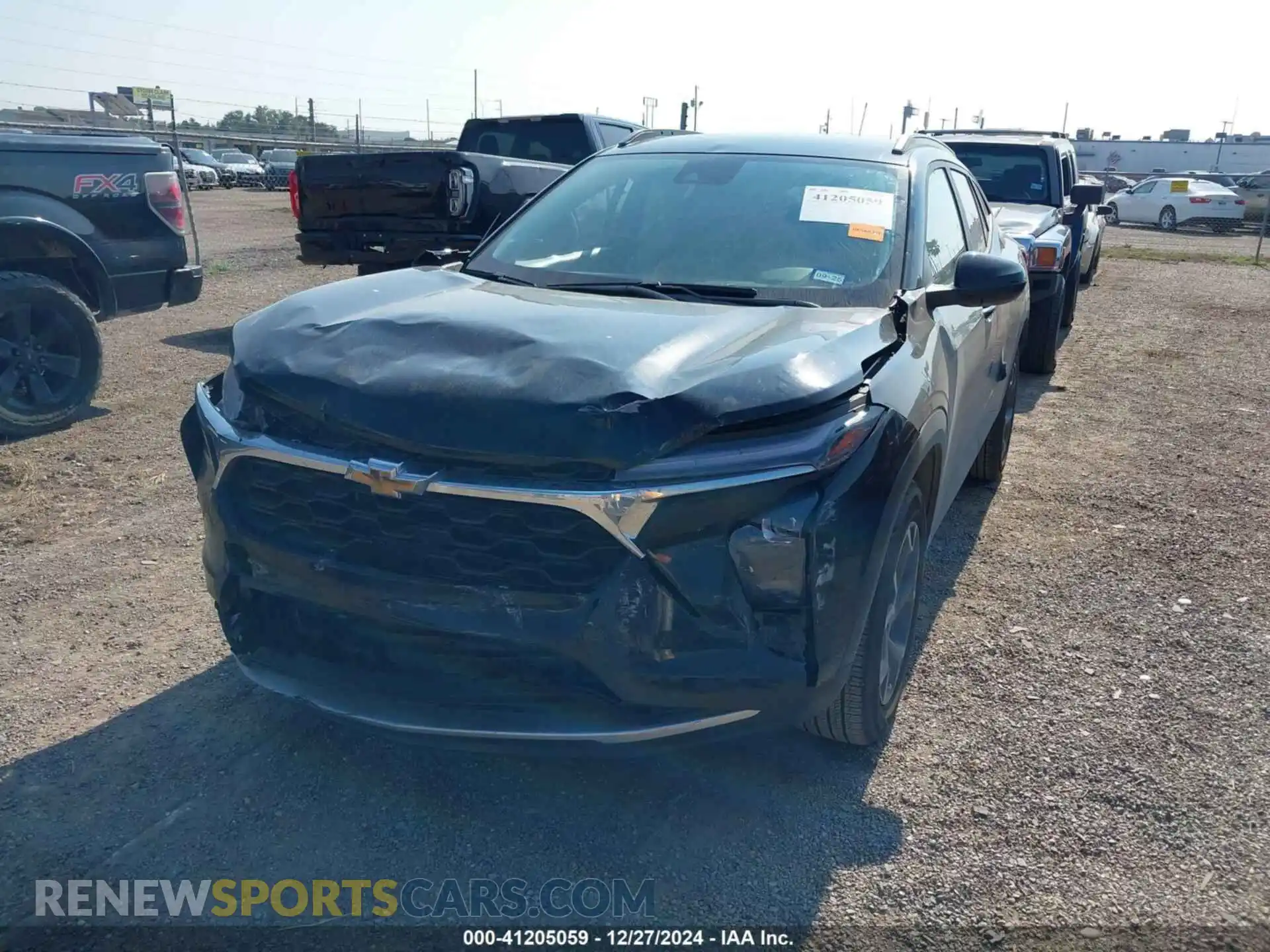 2 Photograph of a damaged car KL77LHEP0SC101015 CHEVROLET TRAX 2025