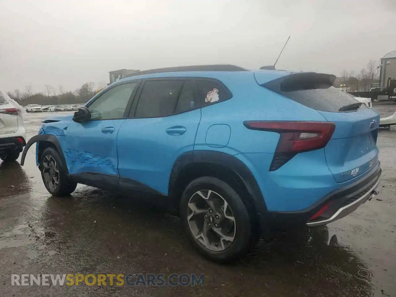 2 Photograph of a damaged car KL77LHEP0SC104304 CHEVROLET TRAX 2025