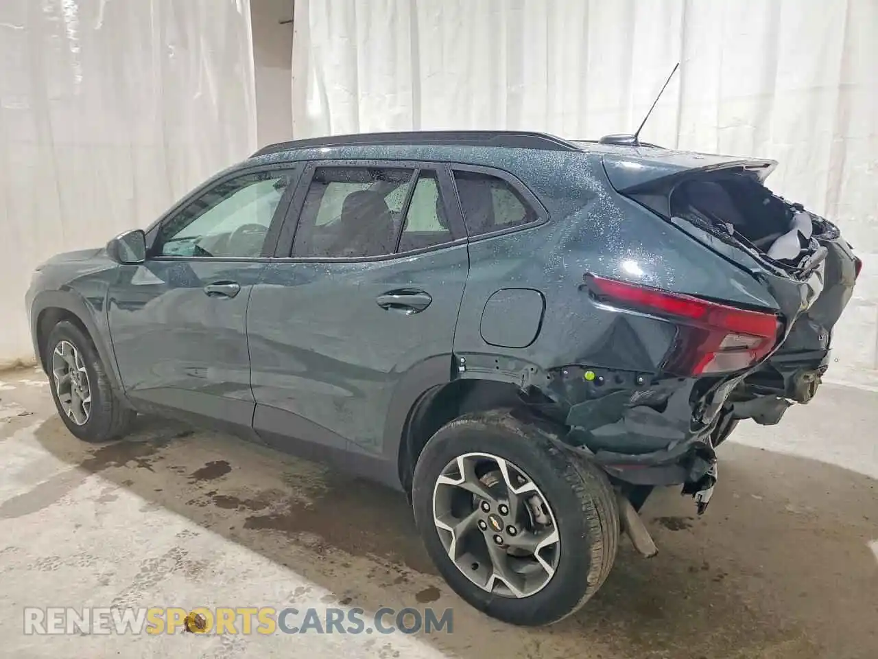 2 fotografías del automóvil dañado KL77LHEP0SC167306 CHEVROLET TRAX 2025