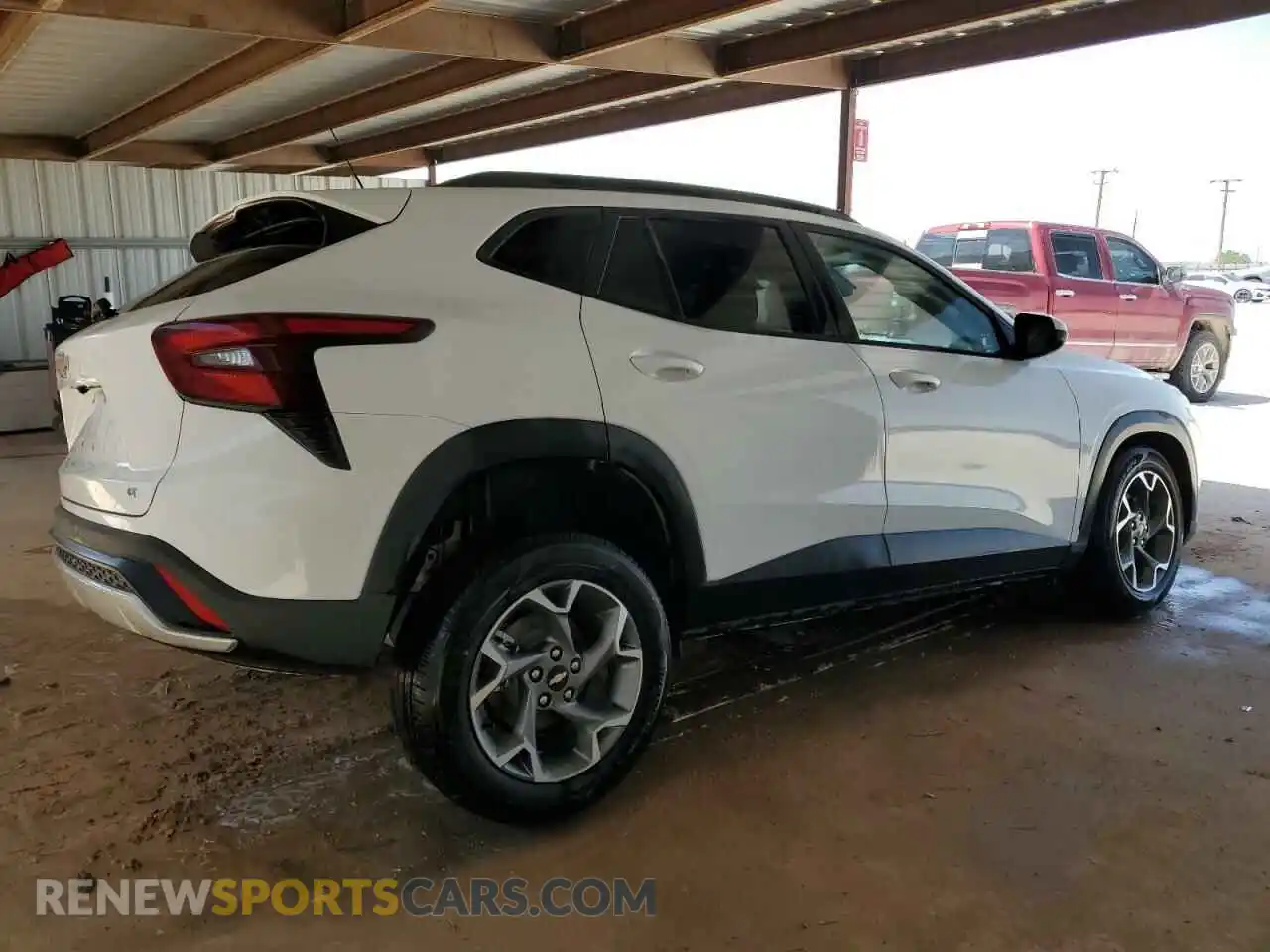 3 Photograph of a damaged car KL77LHEP0SC225172 CHEVROLET TRAX 2025