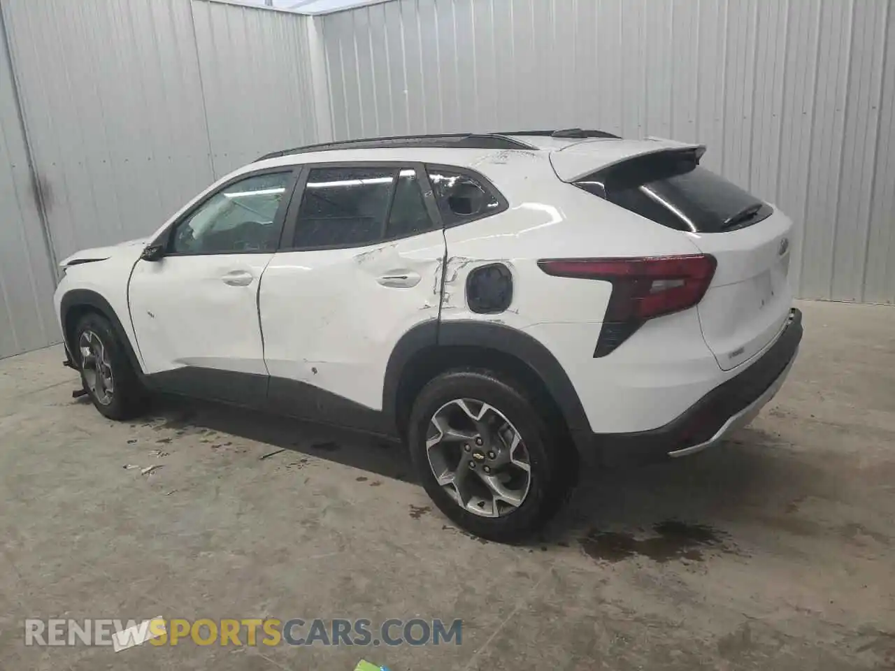 2 Photograph of a damaged car KL77LHEP0SC228461 CHEVROLET TRAX 2025