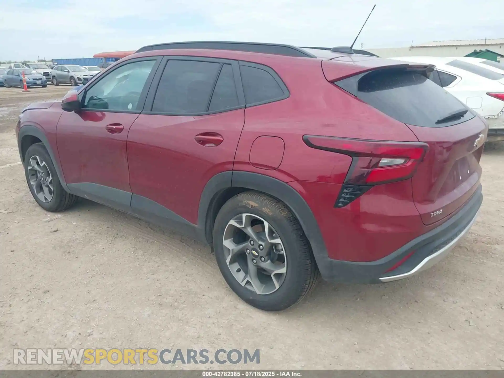 3 Photograph of a damaged car KL77LHEP0SC234471 CHEVROLET TRAX 2025