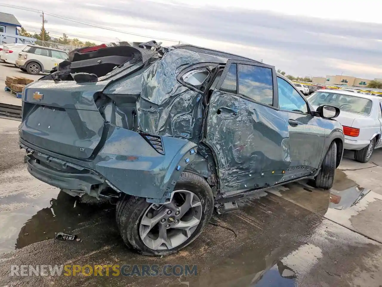 3 Photograph of a damaged car KL77LHEP0SC235300 CHEVROLET TRAX 2025