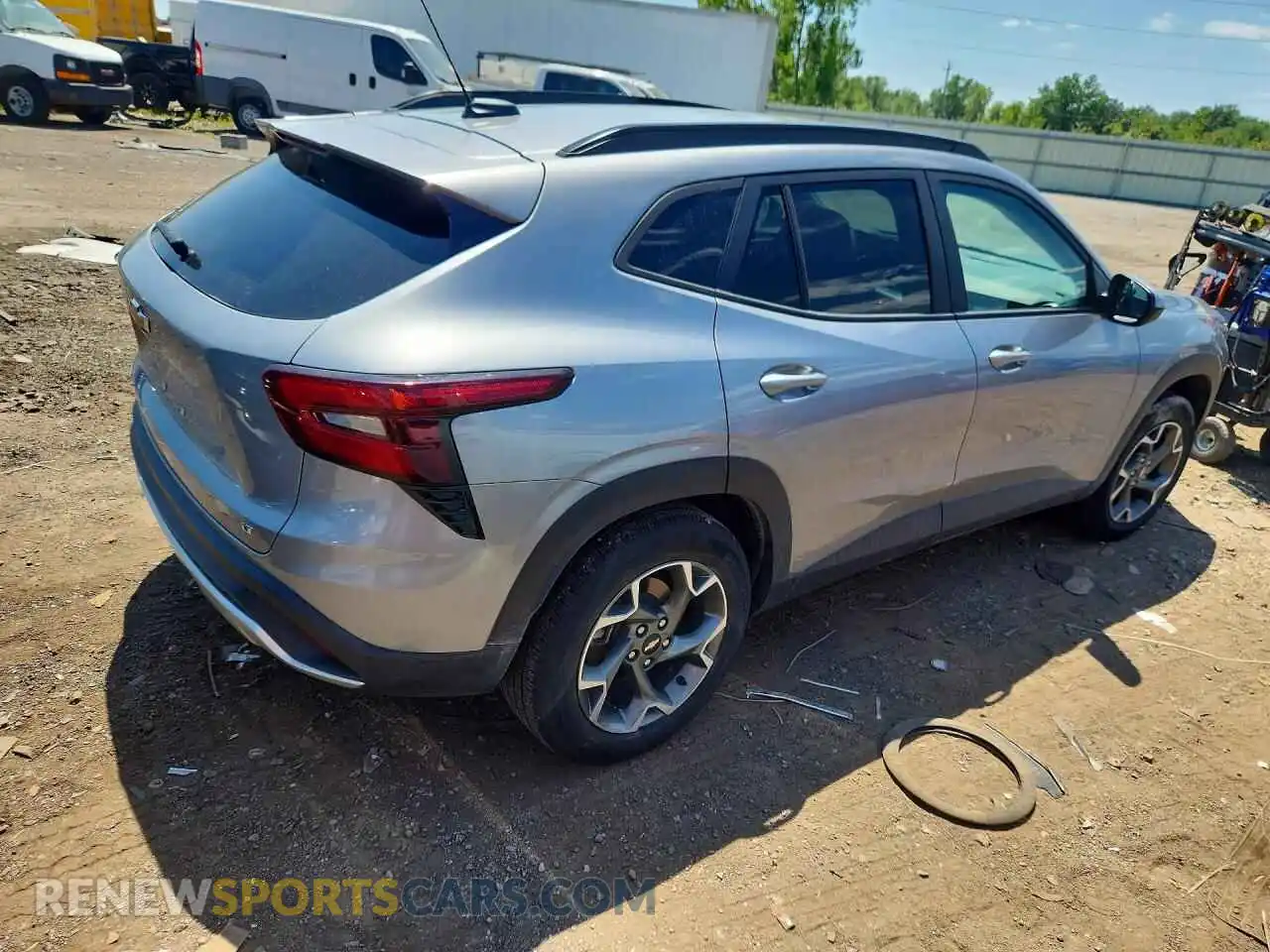 3 Photograph of a damaged car KL77LHEP0SC238388 CHEVROLET TRAX 2025