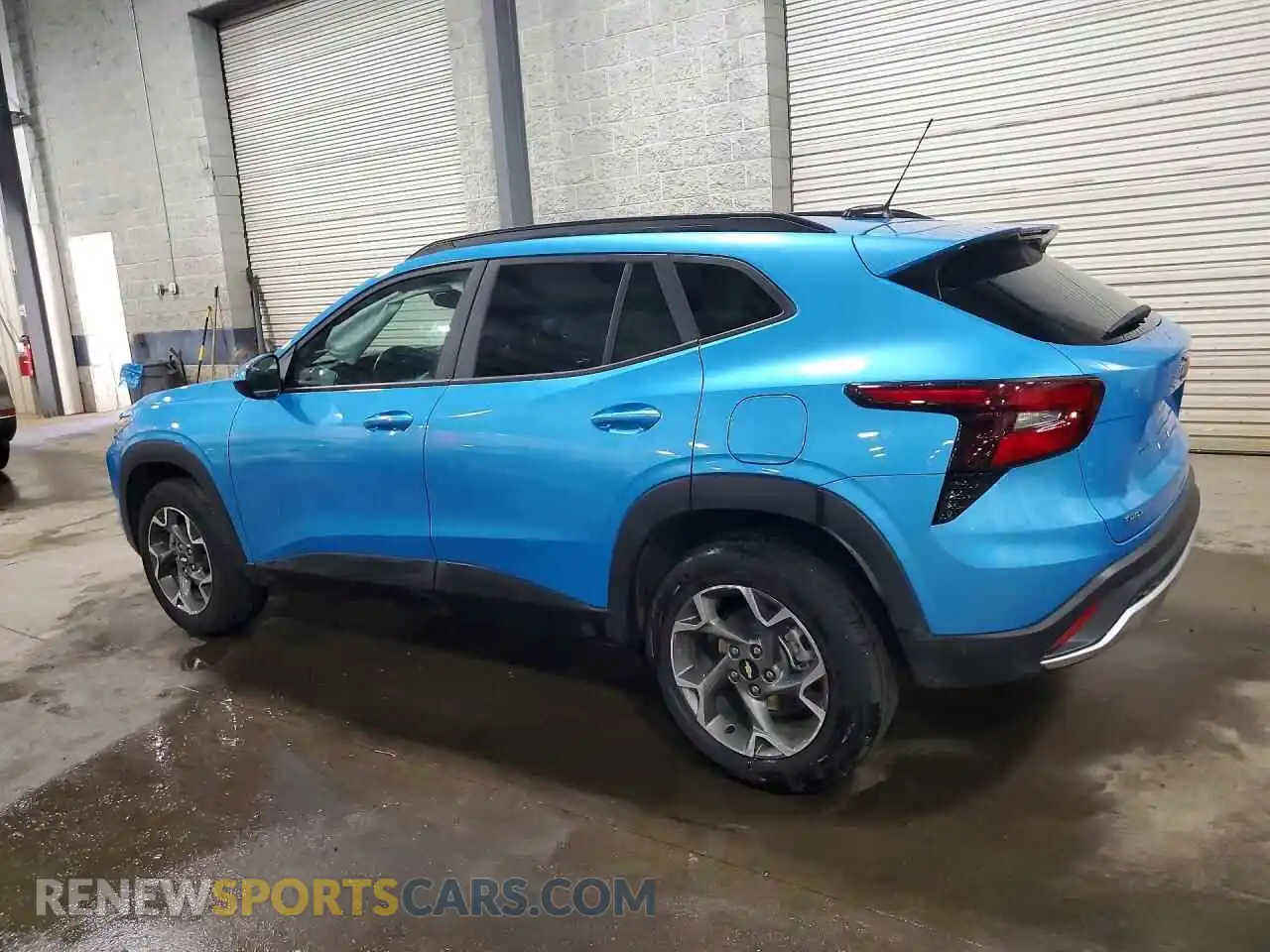 2 Photograph of a damaged car KL77LHEP0SC244708 CHEVROLET TRAX 2025