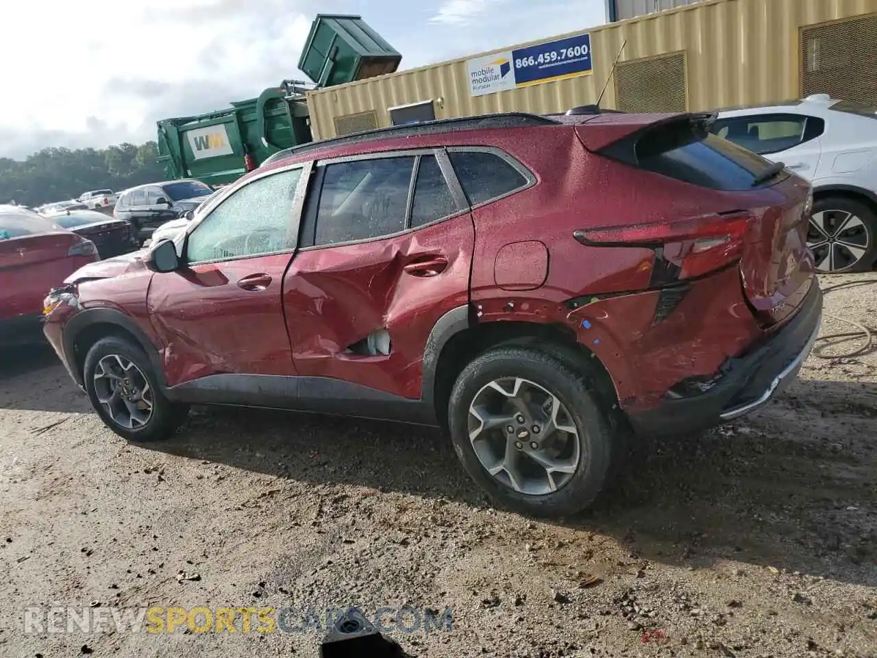 2 Фотография поврежденного автомобиля KL77LHEP0SC251819 CHEVROLET TRAX 2025