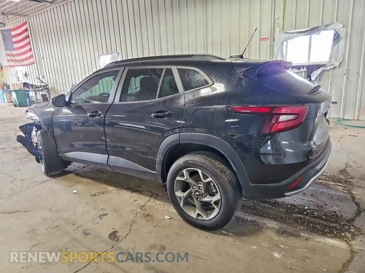 2 Photograph of a damaged car KL77LHEP0SC283086 CHEVROLET TRAX 2025