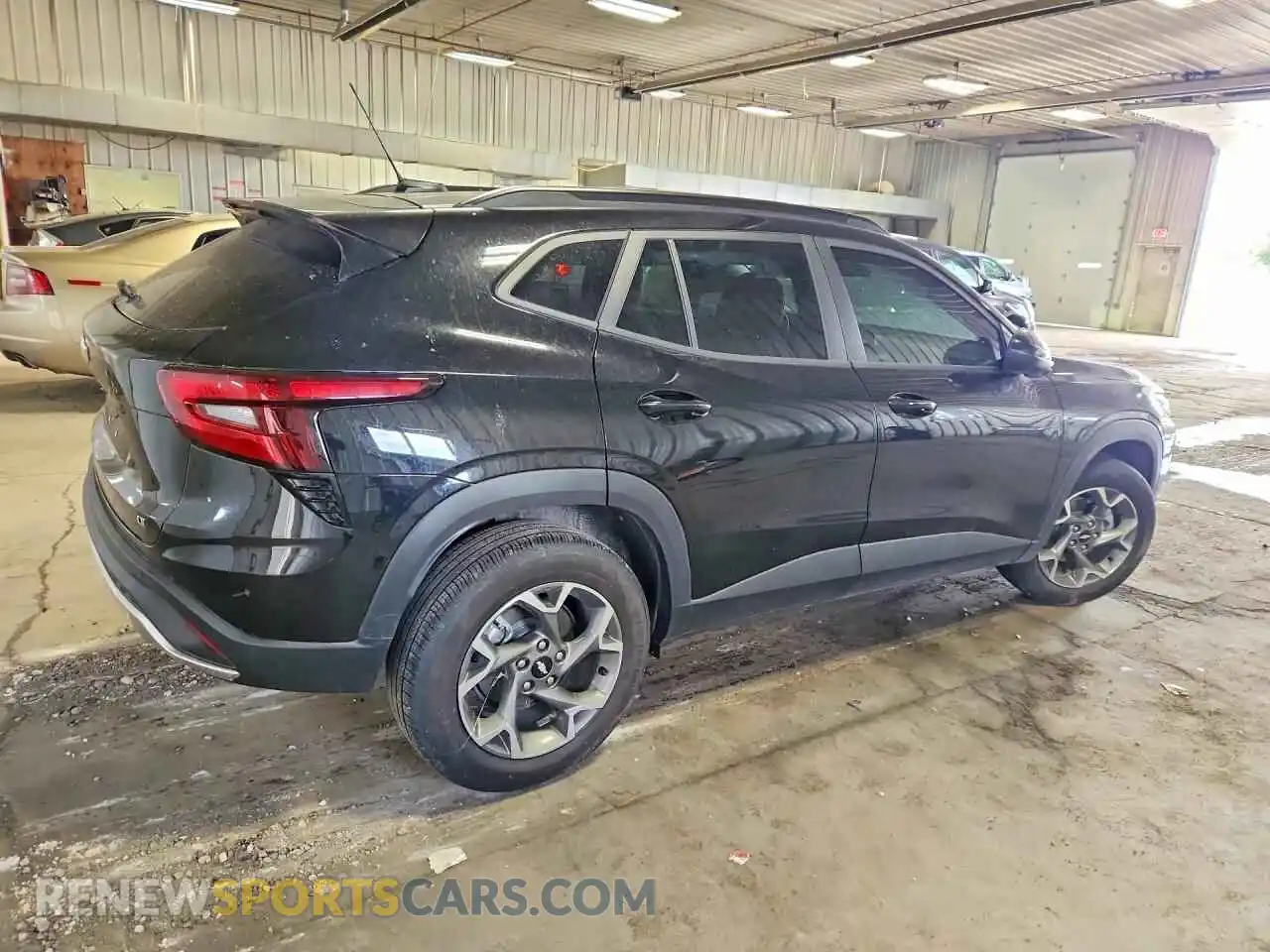 3 Photograph of a damaged car KL77LHEP0SC283086 CHEVROLET TRAX 2025