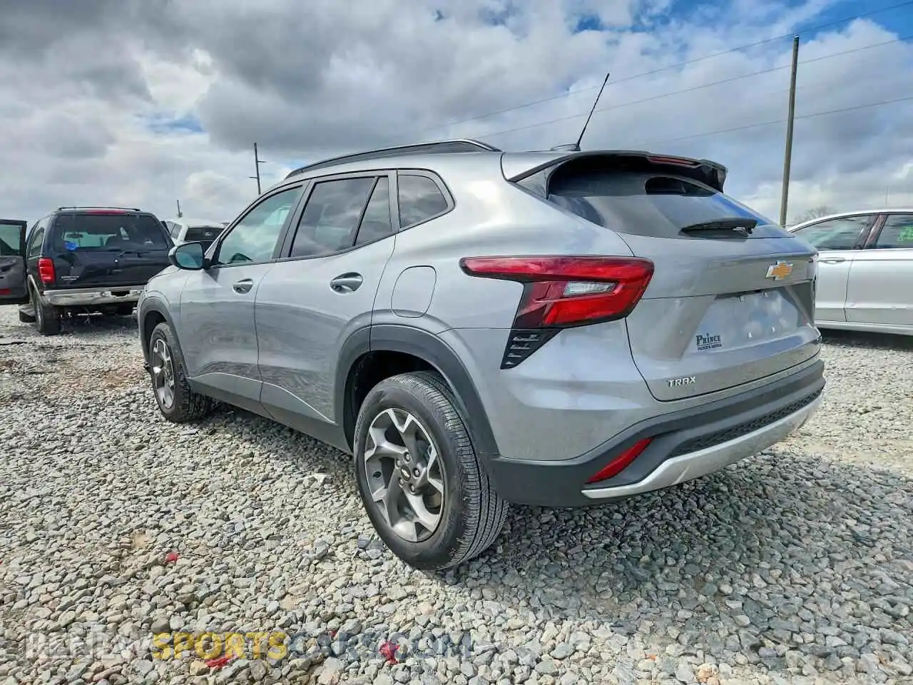 2 Photograph of a damaged car KL77LHEP0SC308195 CHEVROLET TRAX 2025