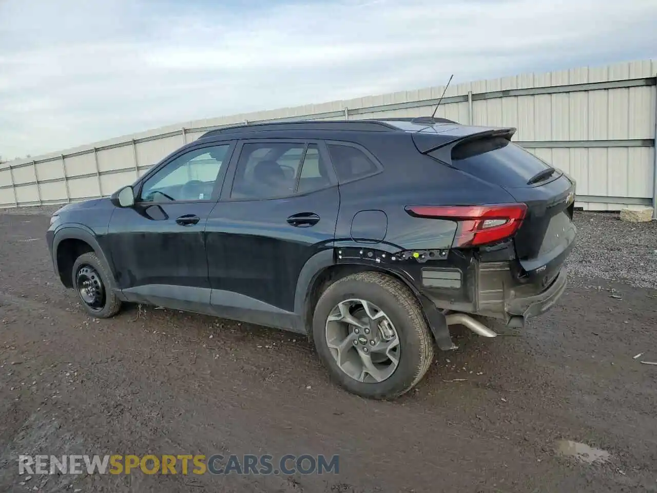 2 Photograph of a damaged car KL77LHEP1SC094320 CHEVROLET TRAX 2025