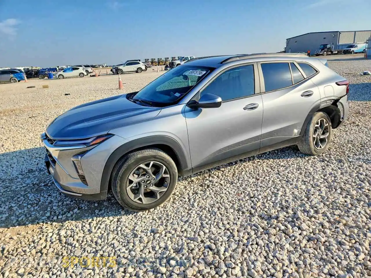 1 Фотография поврежденного автомобиля KL77LHEP1SC103808 CHEVROLET TRAX 2025