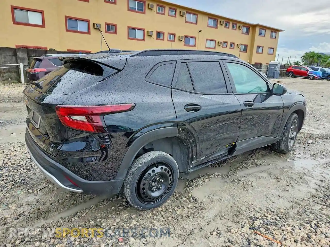 3 Photograph of a damaged car KL77LHEP1SC119832 CHEVROLET TRAX 2025