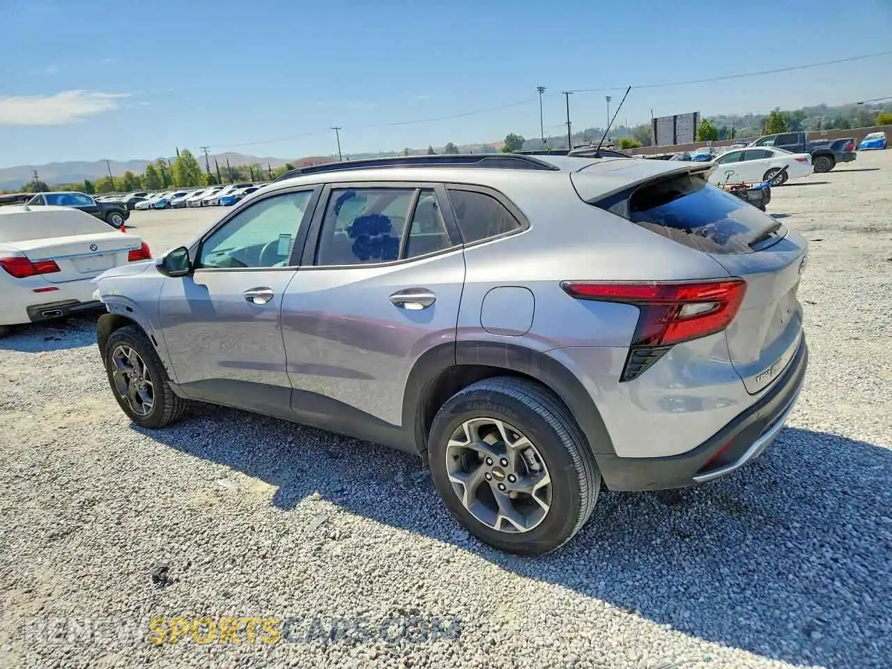 2 Photograph of a damaged car KL77LHEP1SC139031 CHEVROLET TRAX 2025
