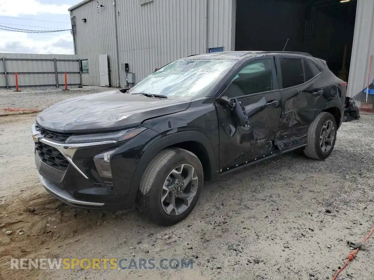 1 Photograph of a damaged car KL77LHEP1SC163488 CHEVROLET TRAX 2025