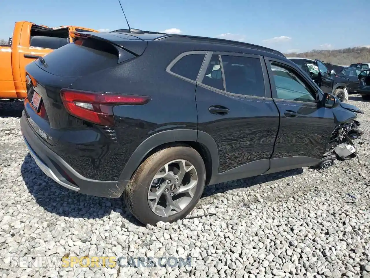 3 Photograph of a damaged car KL77LHEP1SC176774 CHEVROLET TRAX 2025