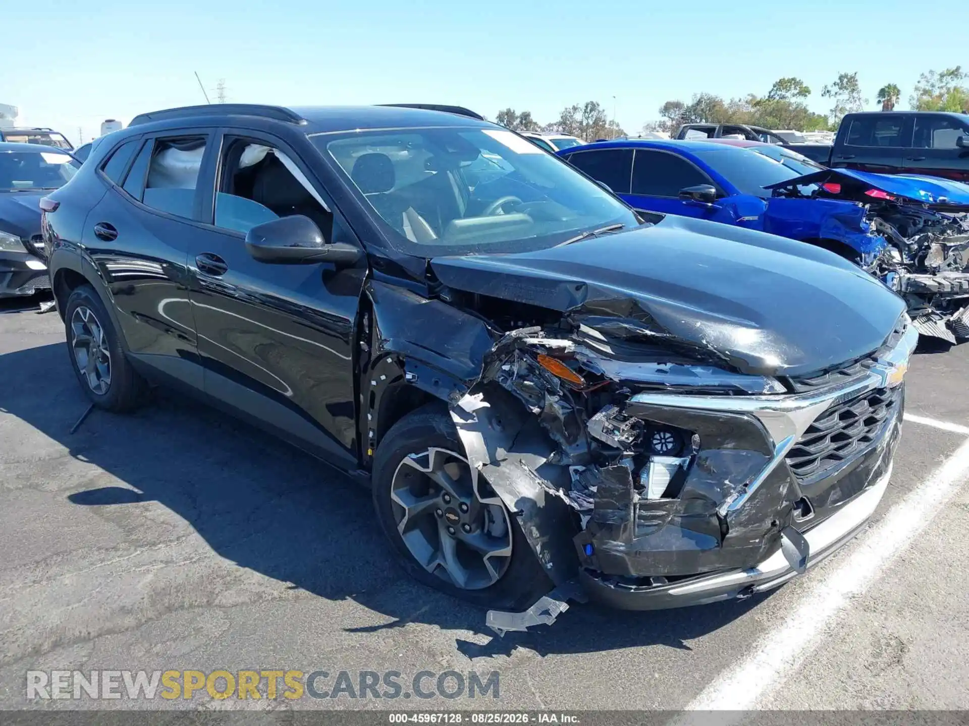1 Фотография поврежденного автомобиля KL77LHEP1SC185667 CHEVROLET TRAX 2025