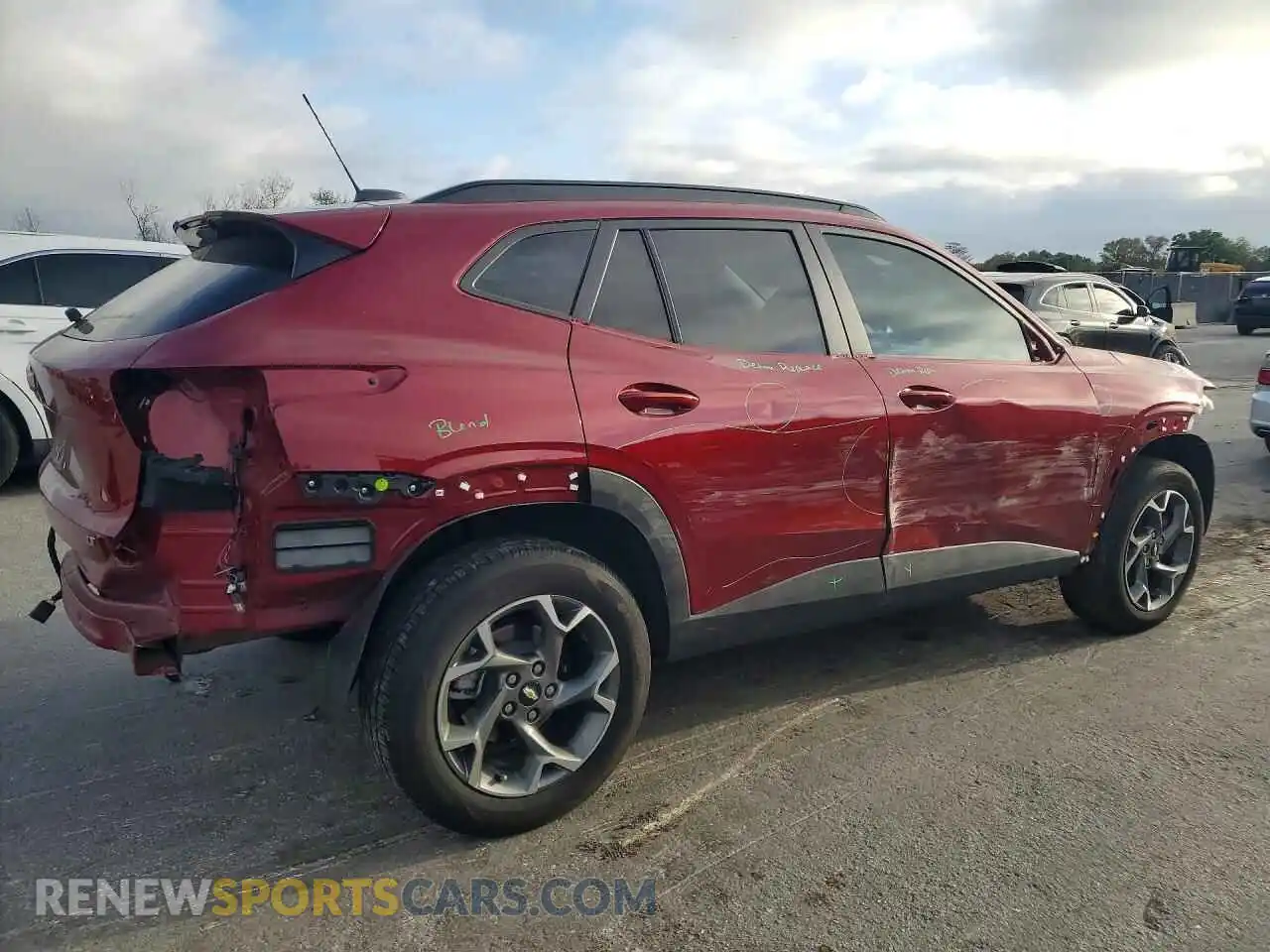 3 fotografías del automóvil dañado KL77LHEP1SC187306 CHEVROLET TRAX 2025