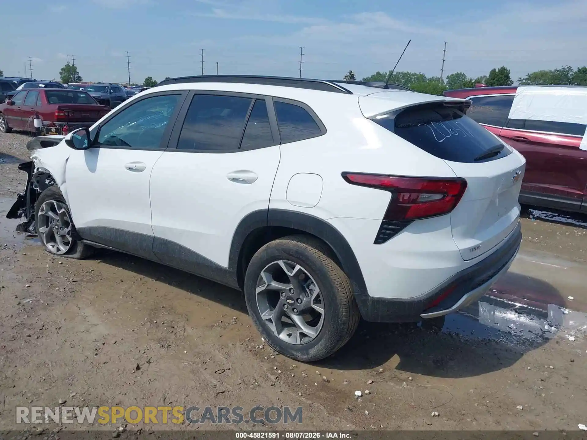 3 Photograph of a damaged car KL77LHEP1SC206517 CHEVROLET TRAX 2025