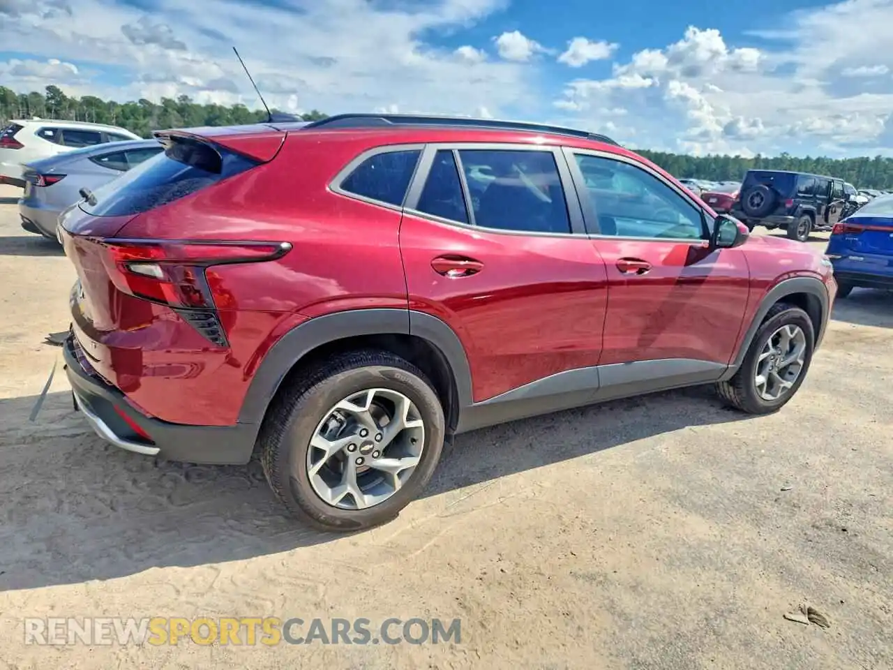 3 Photograph of a damaged car KL77LHEP1SC228758 CHEVROLET TRAX 2025