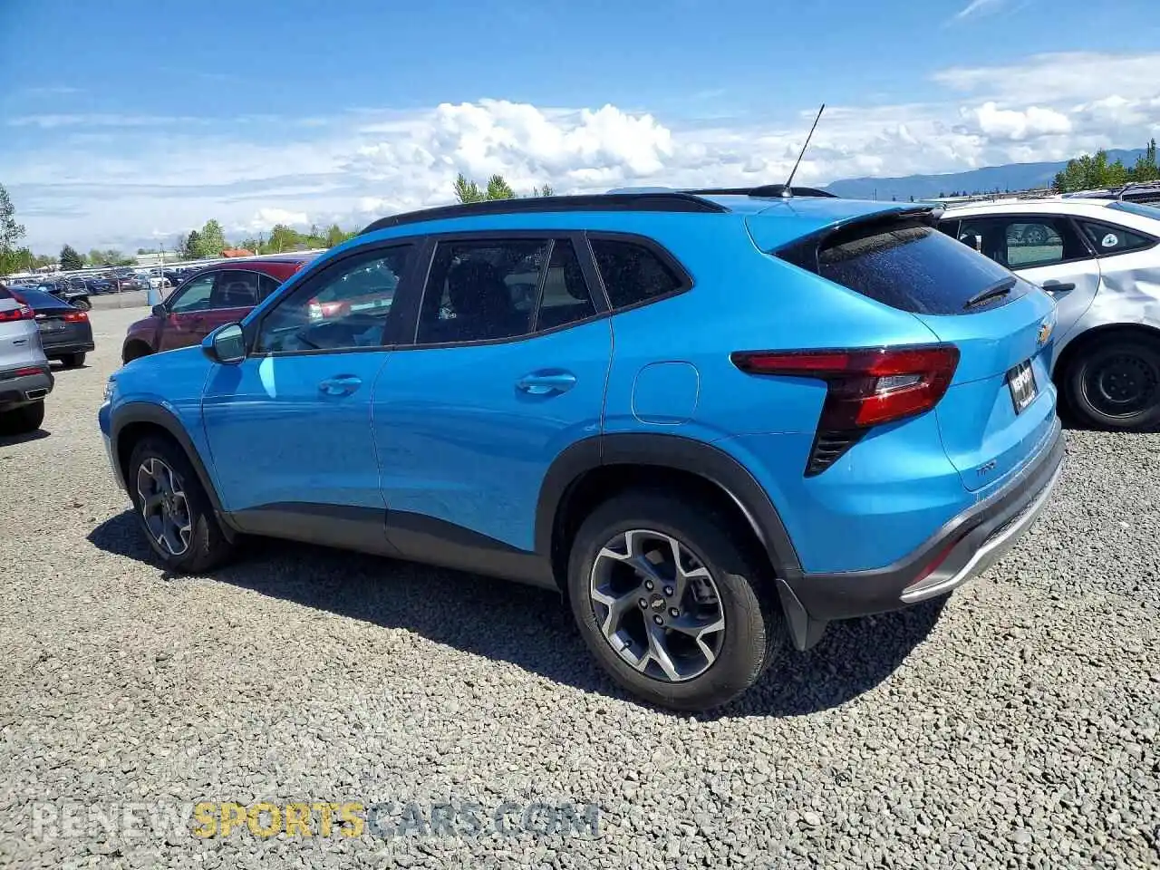 2 Photograph of a damaged car KL77LHEP1SC270430 CHEVROLET TRAX 2025