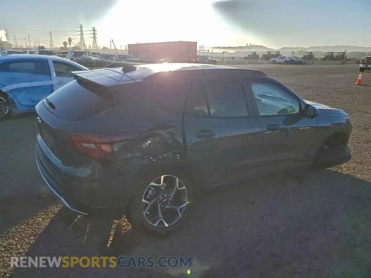 3 Photograph of a damaged car KL77LHEP1SC272453 CHEVROLET TRAX 2025
