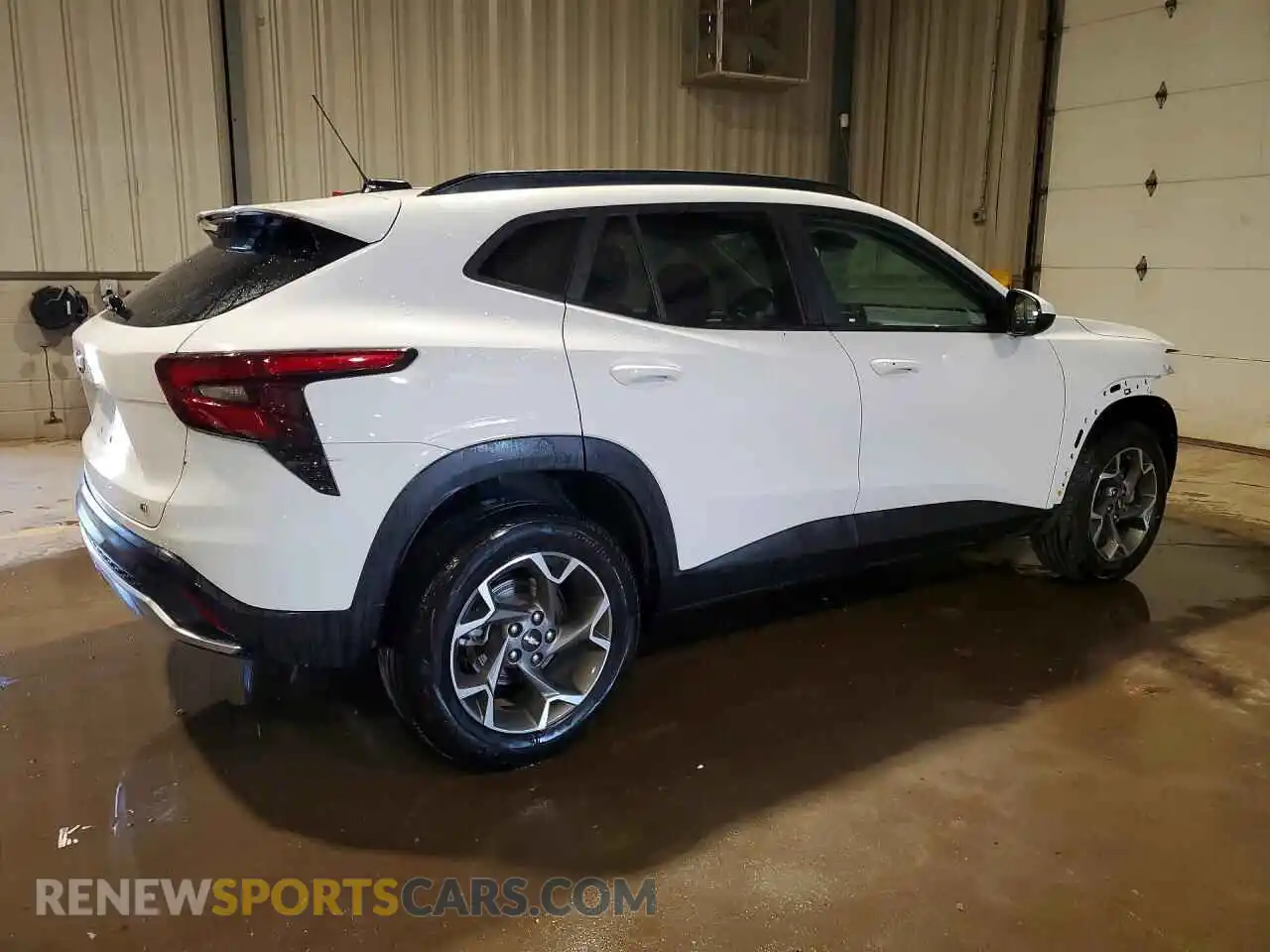 3 Photograph of a damaged car KL77LHEP1SC273330 CHEVROLET TRAX 2025