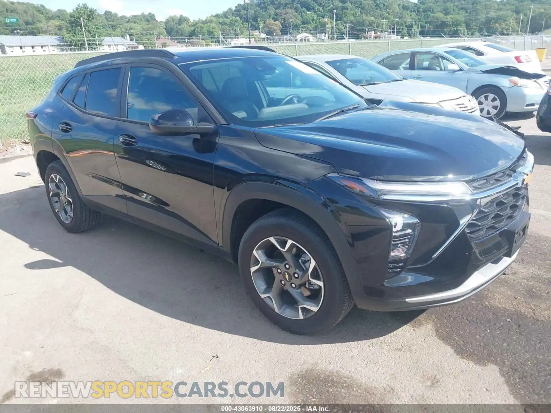 1 Photograph of a damaged car KL77LHEP3SC107813 CHEVROLET TRAX 2025