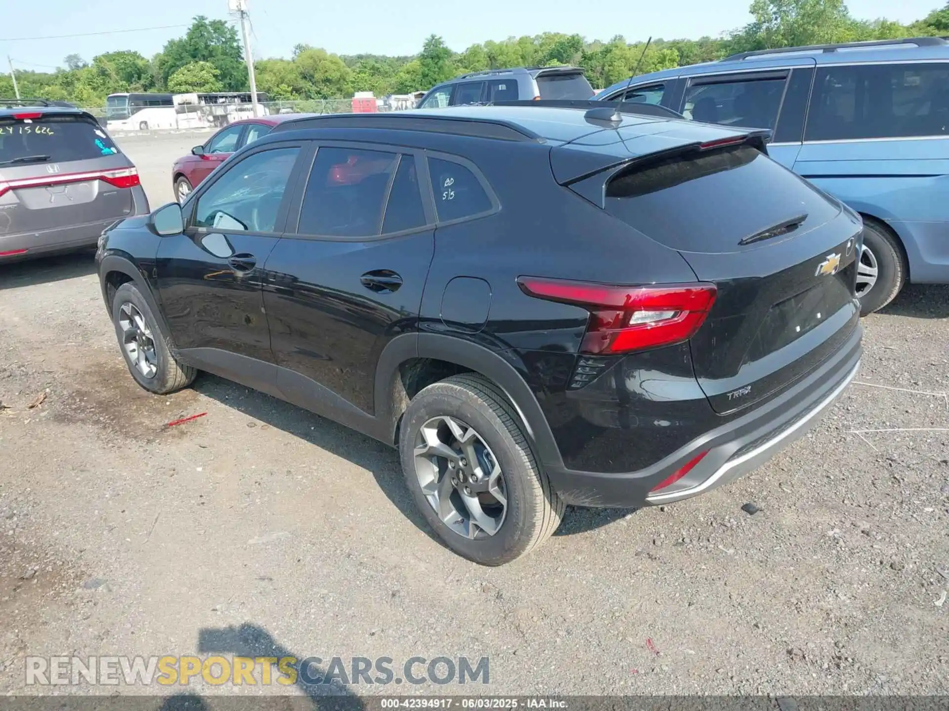 3 Photograph of a damaged car KL77LHEP3SC179577 CHEVROLET TRAX 2025