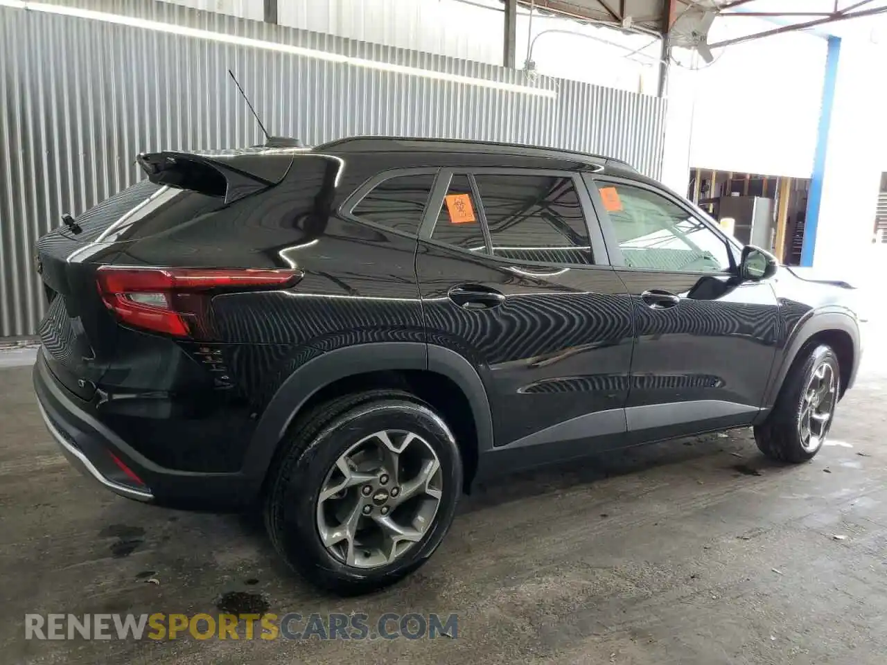 3 Photograph of a damaged car KL77LHEP3SC186528 CHEVROLET TRAX 2025
