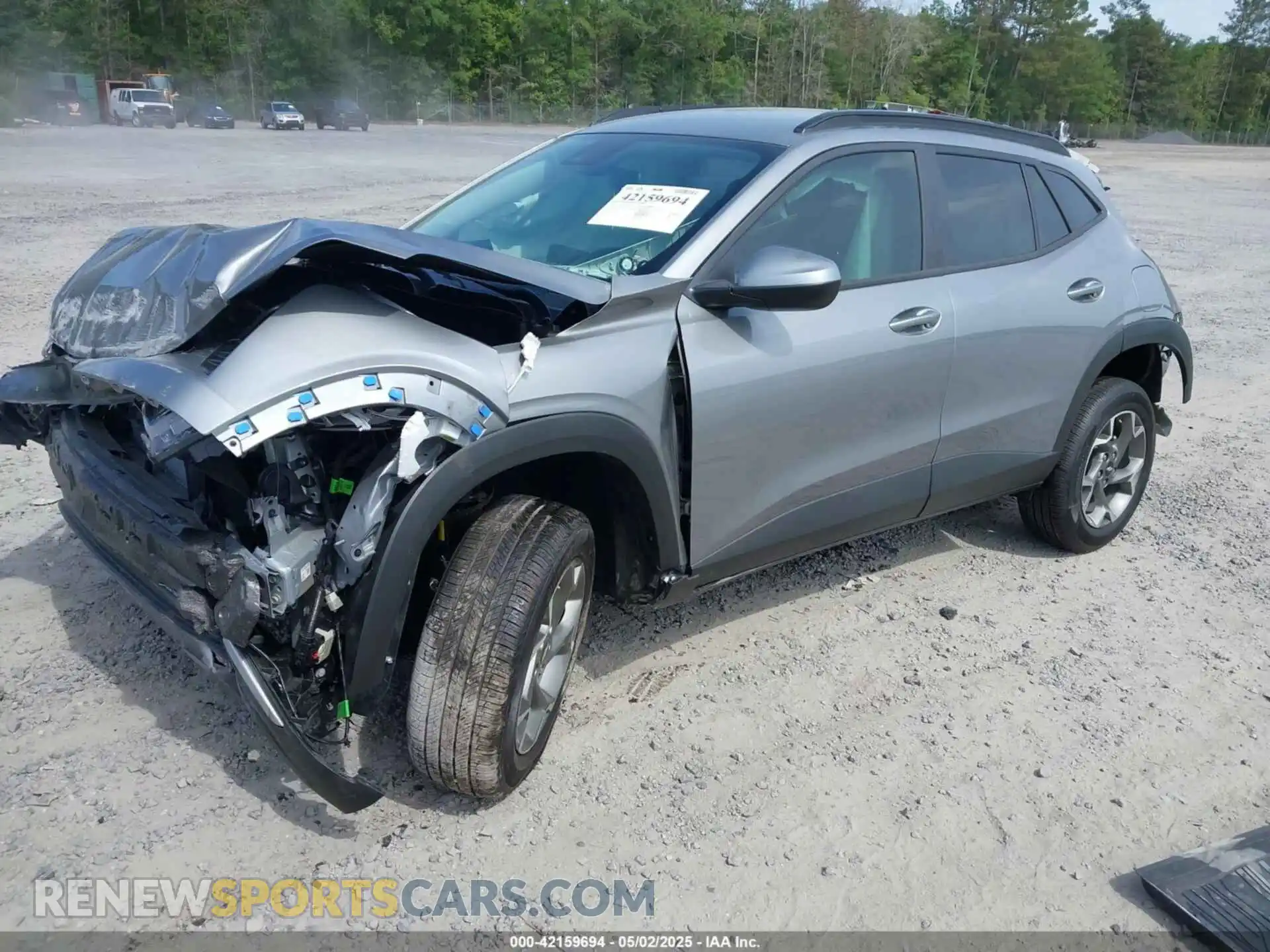 2 Photograph of a damaged car KL77LHEP3SC220497 CHEVROLET TRAX 2025
