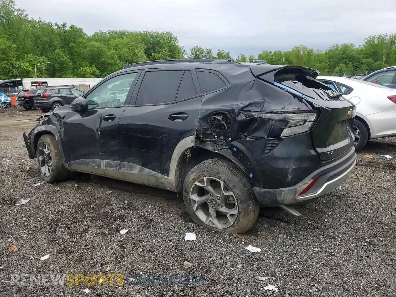 2 Photograph of a damaged car KL77LHEP3SC232536 CHEVROLET TRAX 2025