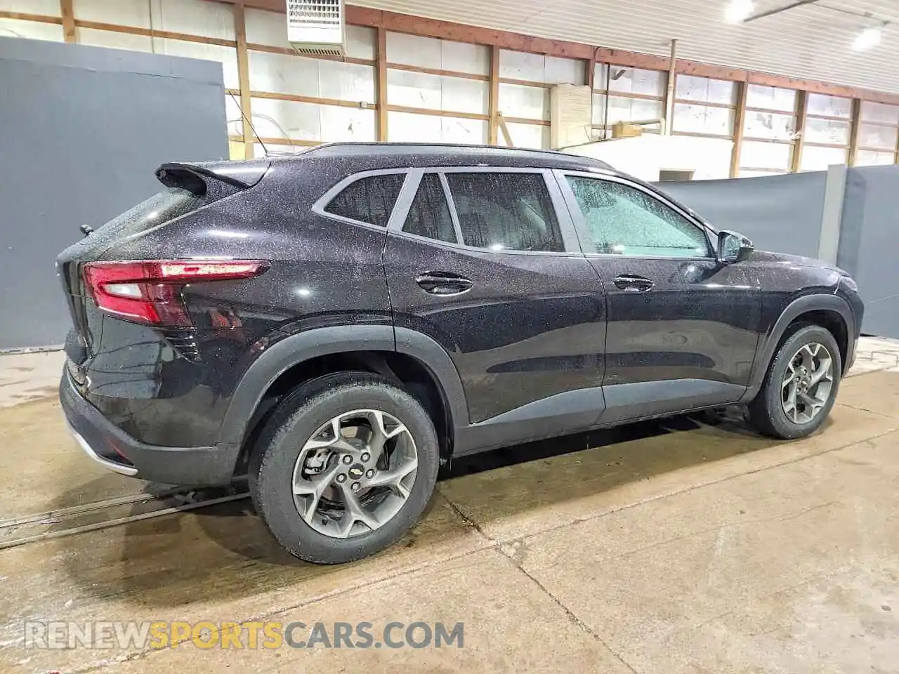 3 Photograph of a damaged car KL77LHEP3SC238935 CHEVROLET TRAX 2025