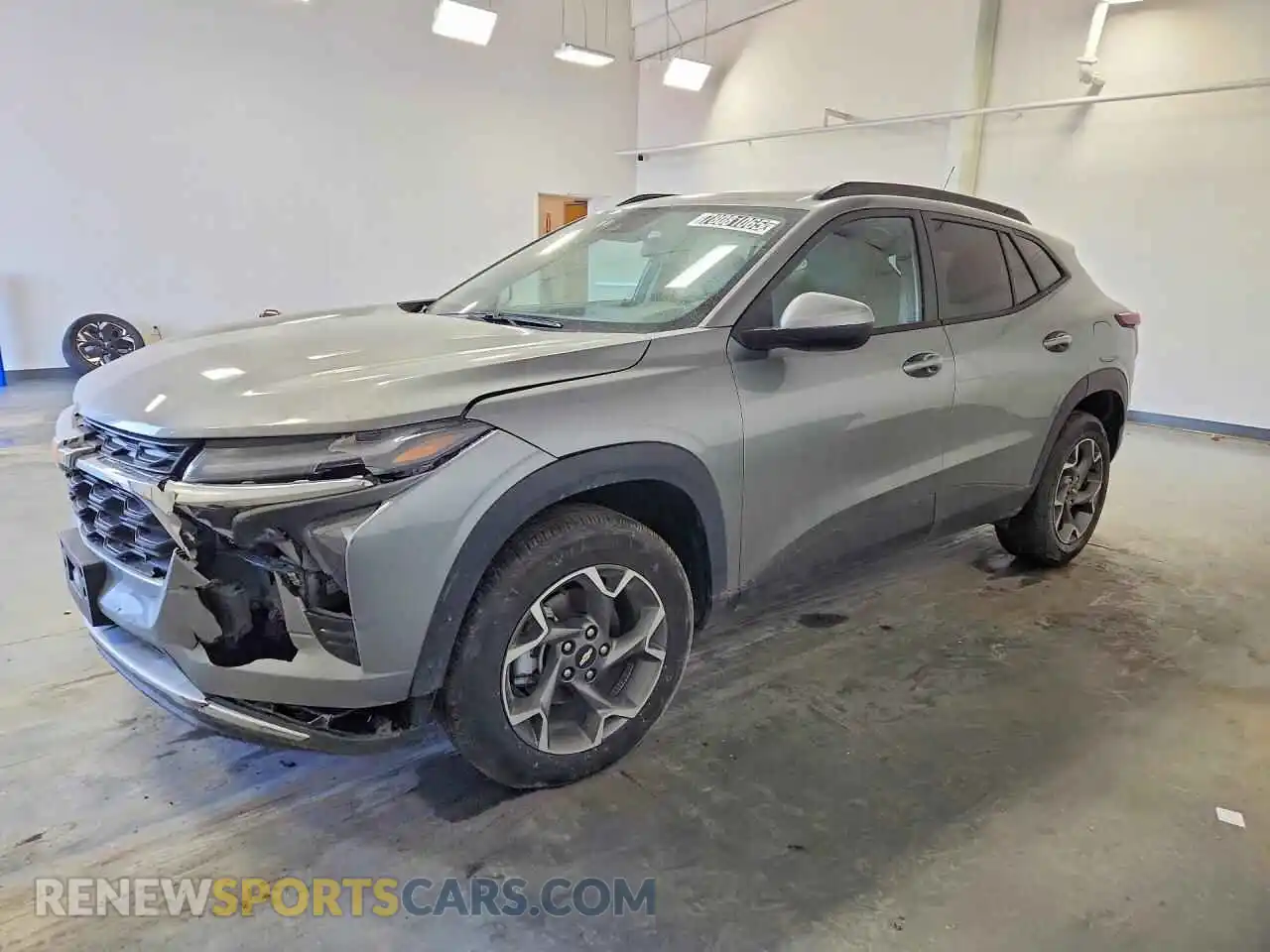 1 Photograph of a damaged car KL77LHEP3SC264211 CHEVROLET TRAX 2025