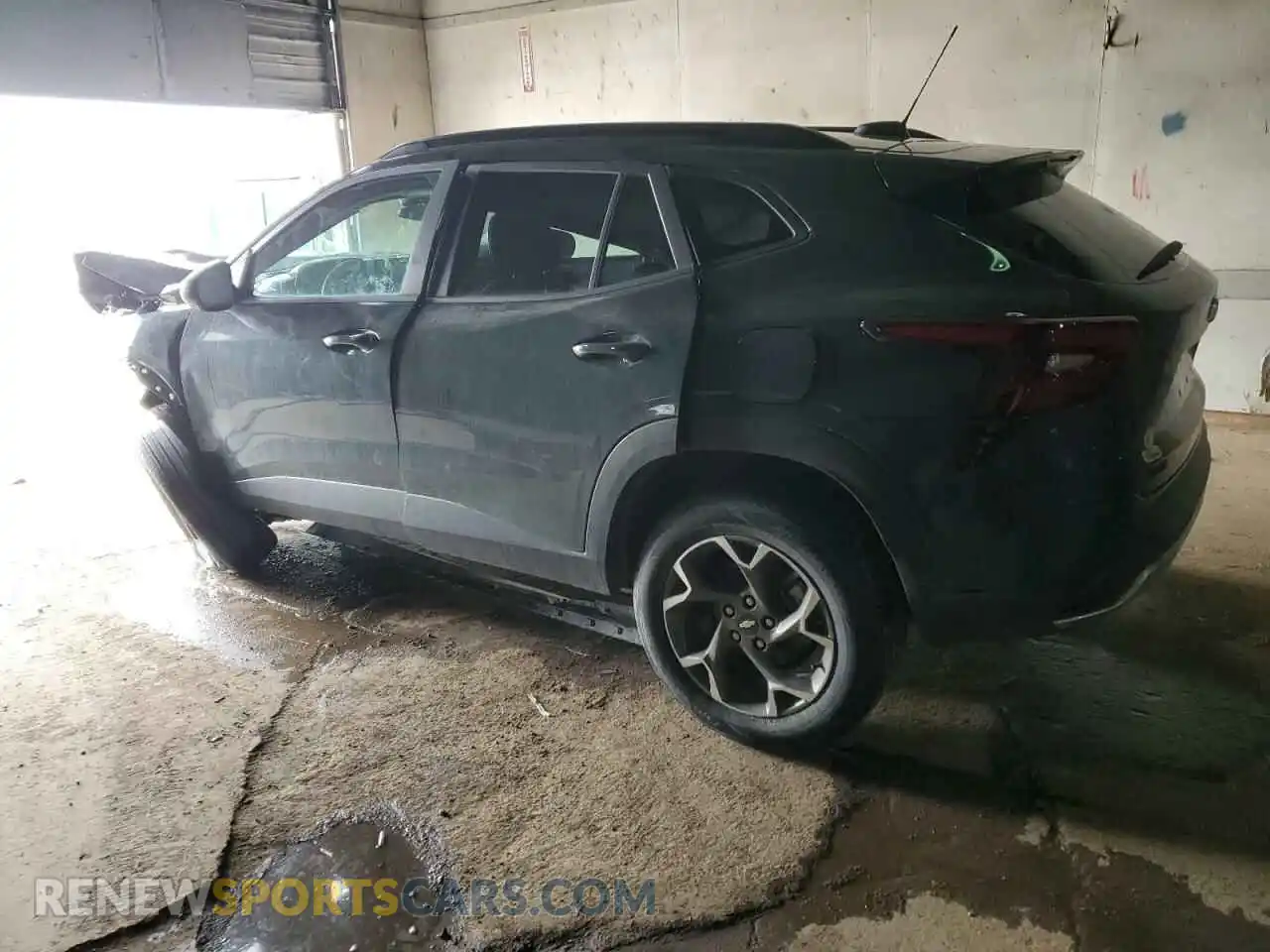 2 Photograph of a damaged car KL77LHEP4SC035455 CHEVROLET TRAX 2025