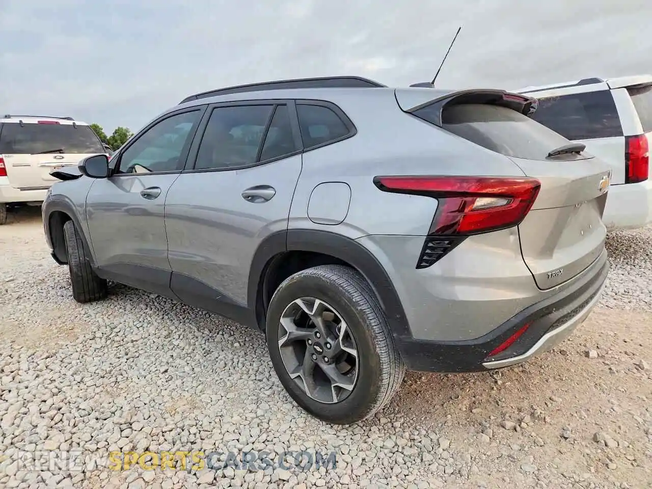 2 Photograph of a damaged car KL77LHEP4SC120392 CHEVROLET TRAX 2025