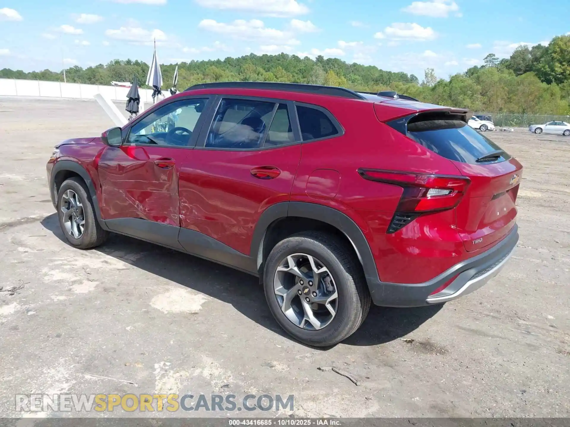 3 Photograph of a damaged car KL77LHEP4SC147429 CHEVROLET TRAX 2025
