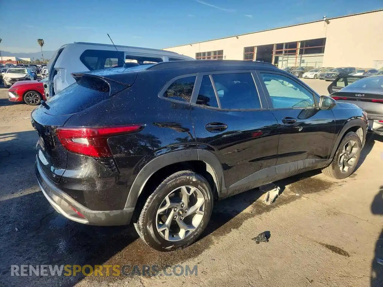 3 Photograph of a damaged car KL77LHEP4SC197831 CHEVROLET TRAX 2025