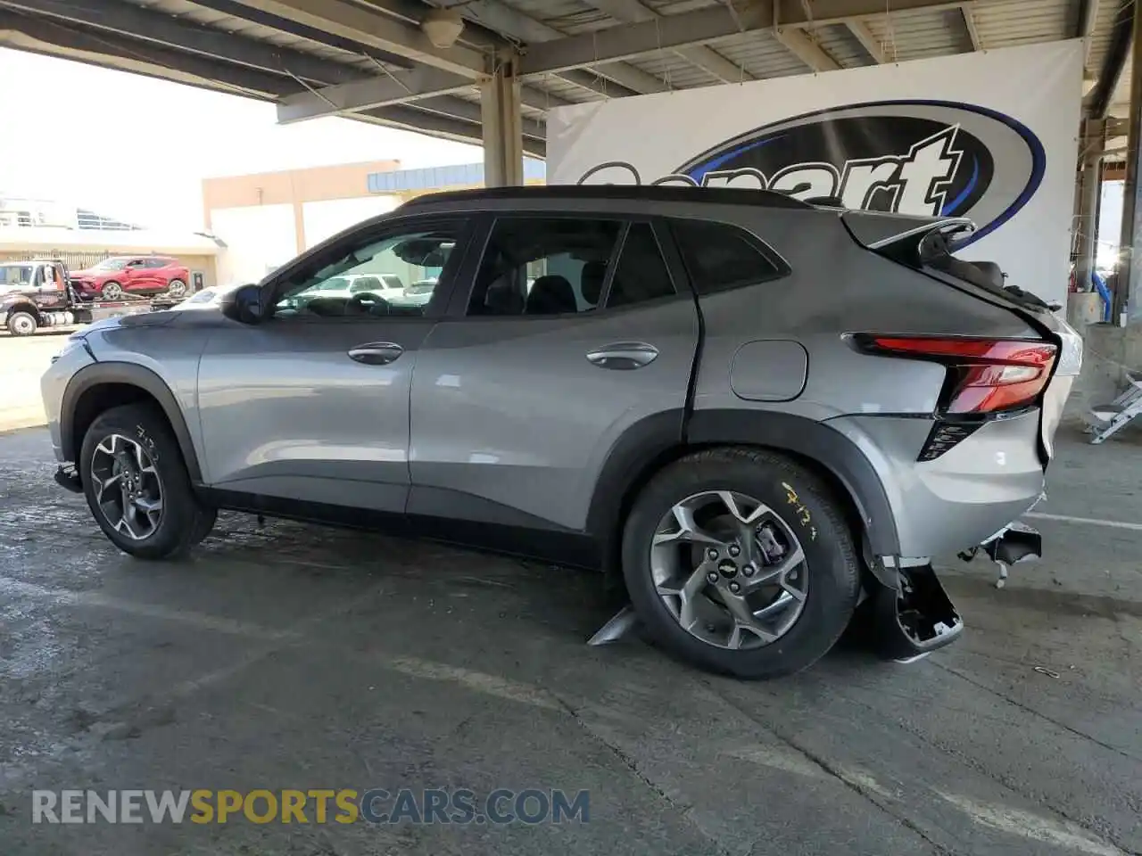 2 Photograph of a damaged car KL77LHEP4SC239561 CHEVROLET TRAX 2025