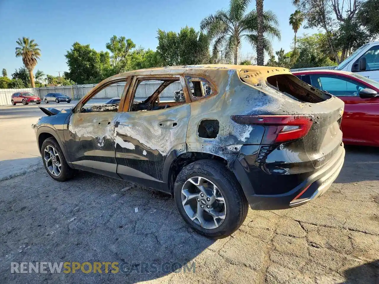 2 Photograph of a damaged car KL77LHEP4SC271782 CHEVROLET TRAX 2025
