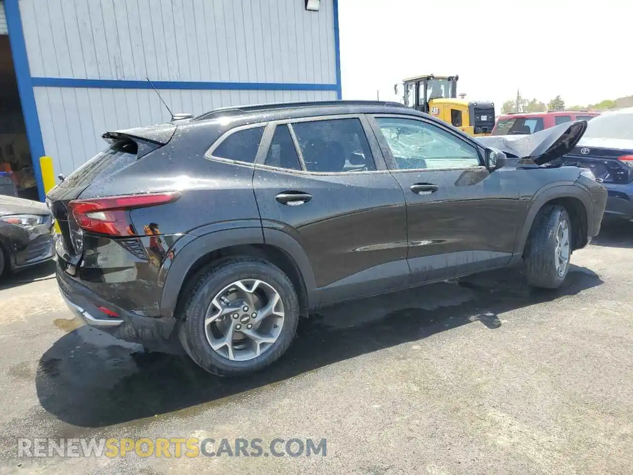 3 Photograph of a damaged car KL77LHEP4SC272527 CHEVROLET TRAX 2025