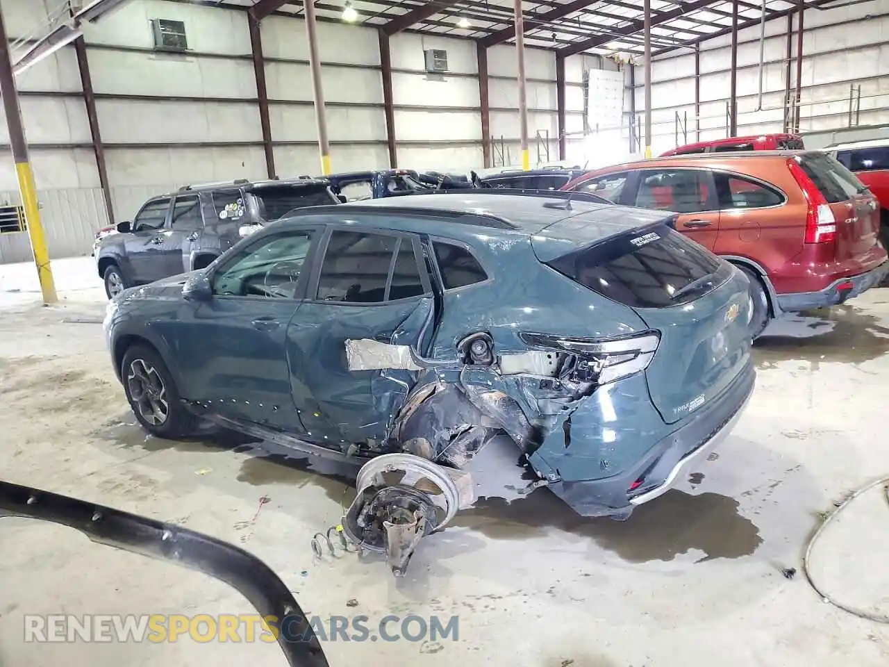 2 fotografías del automóvil dañado KL77LHEP5SC065290 CHEVROLET TRAX 2025