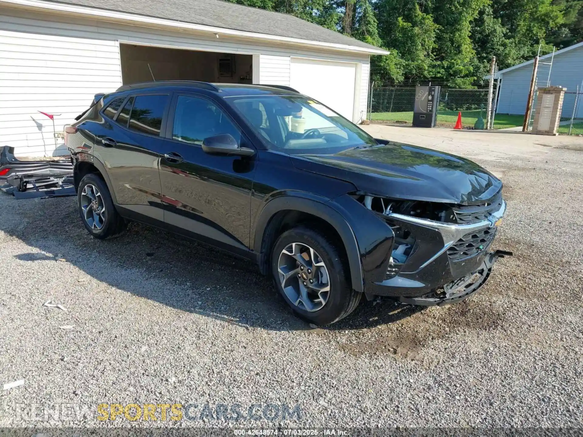 1 Photograph of a damaged car KL77LHEP5SC123916 CHEVROLET TRAX 2025