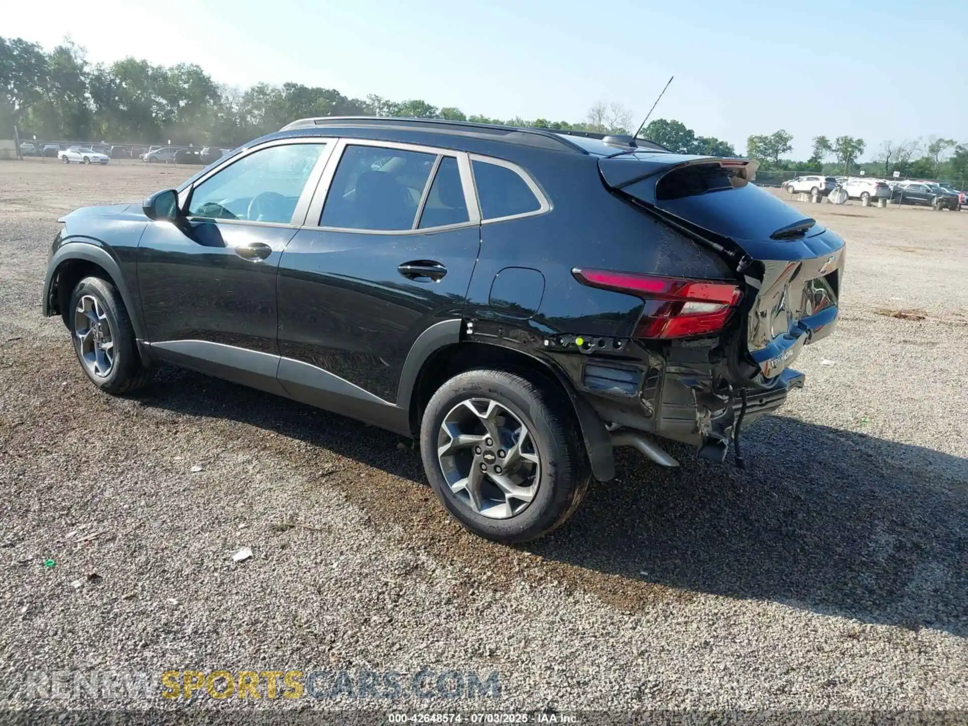 3 Photograph of a damaged car KL77LHEP5SC123916 CHEVROLET TRAX 2025