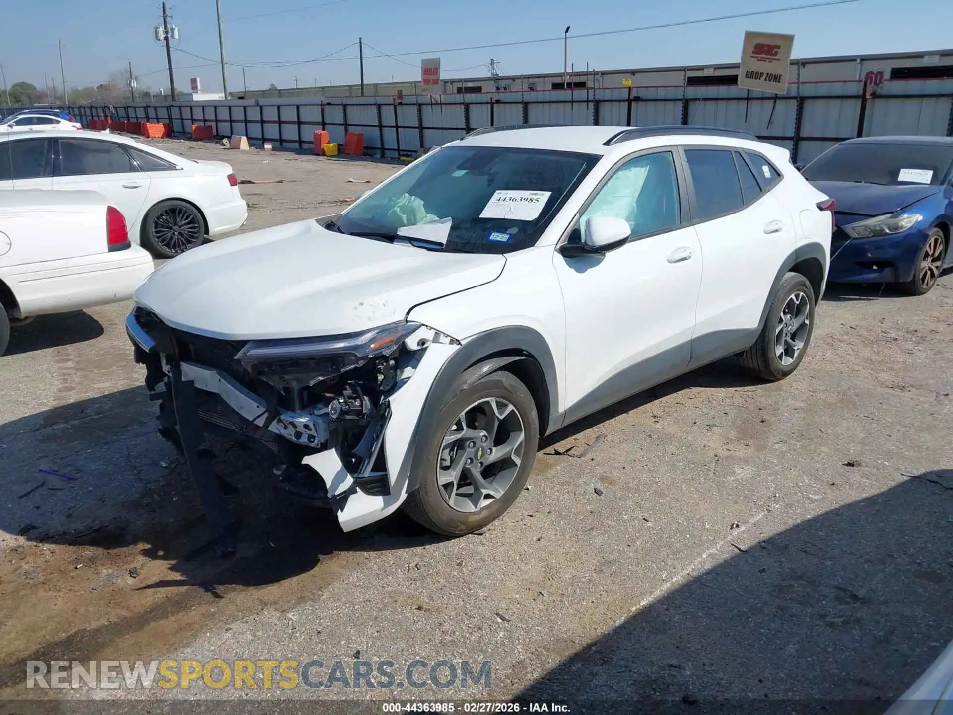 2 Photograph of a damaged car KL77LHEP5SC146631 CHEVROLET TRAX 2025