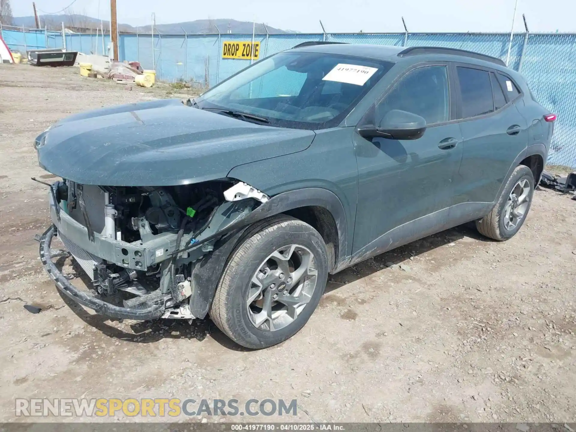 2 Photograph of a damaged car KL77LHEP5SC175868 CHEVROLET TRAX 2025