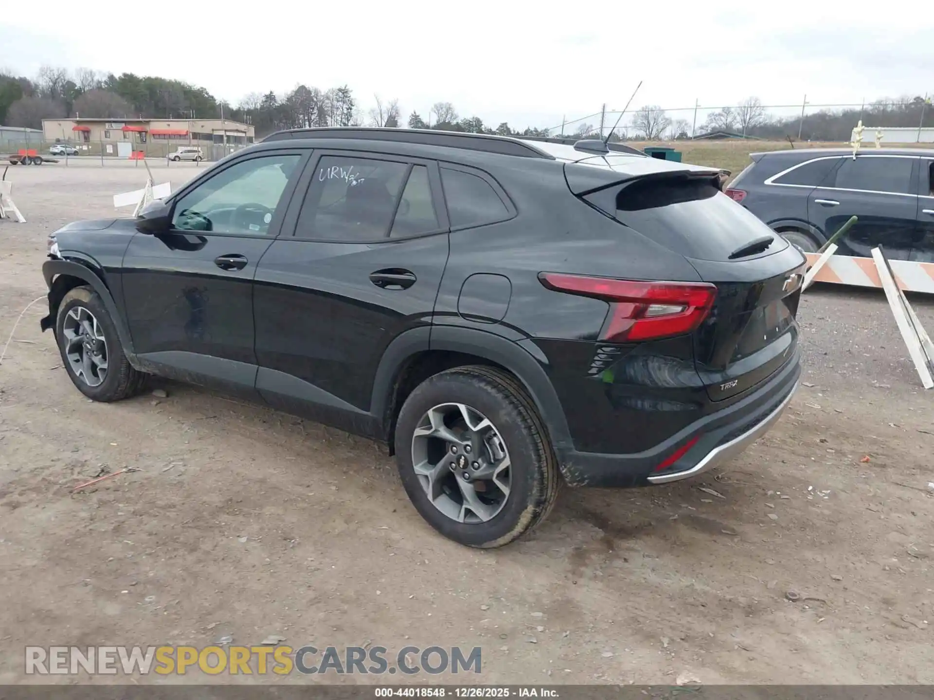 3 Photograph of a damaged car KL77LHEP5SC238497 CHEVROLET TRAX 2025