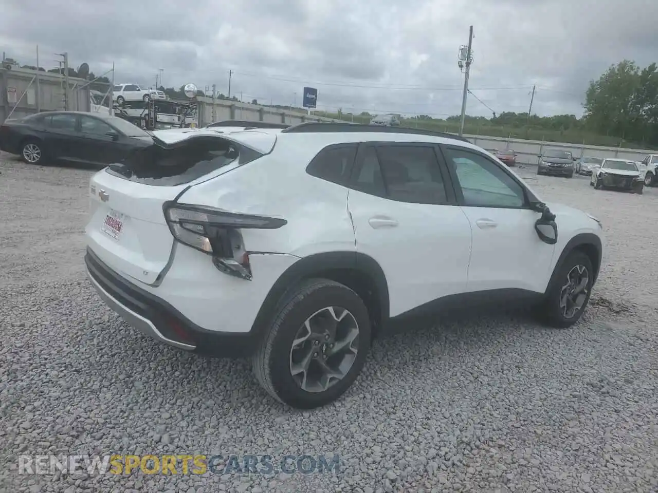 3 Photograph of a damaged car KL77LHEP5SC261150 CHEVROLET TRAX 2025