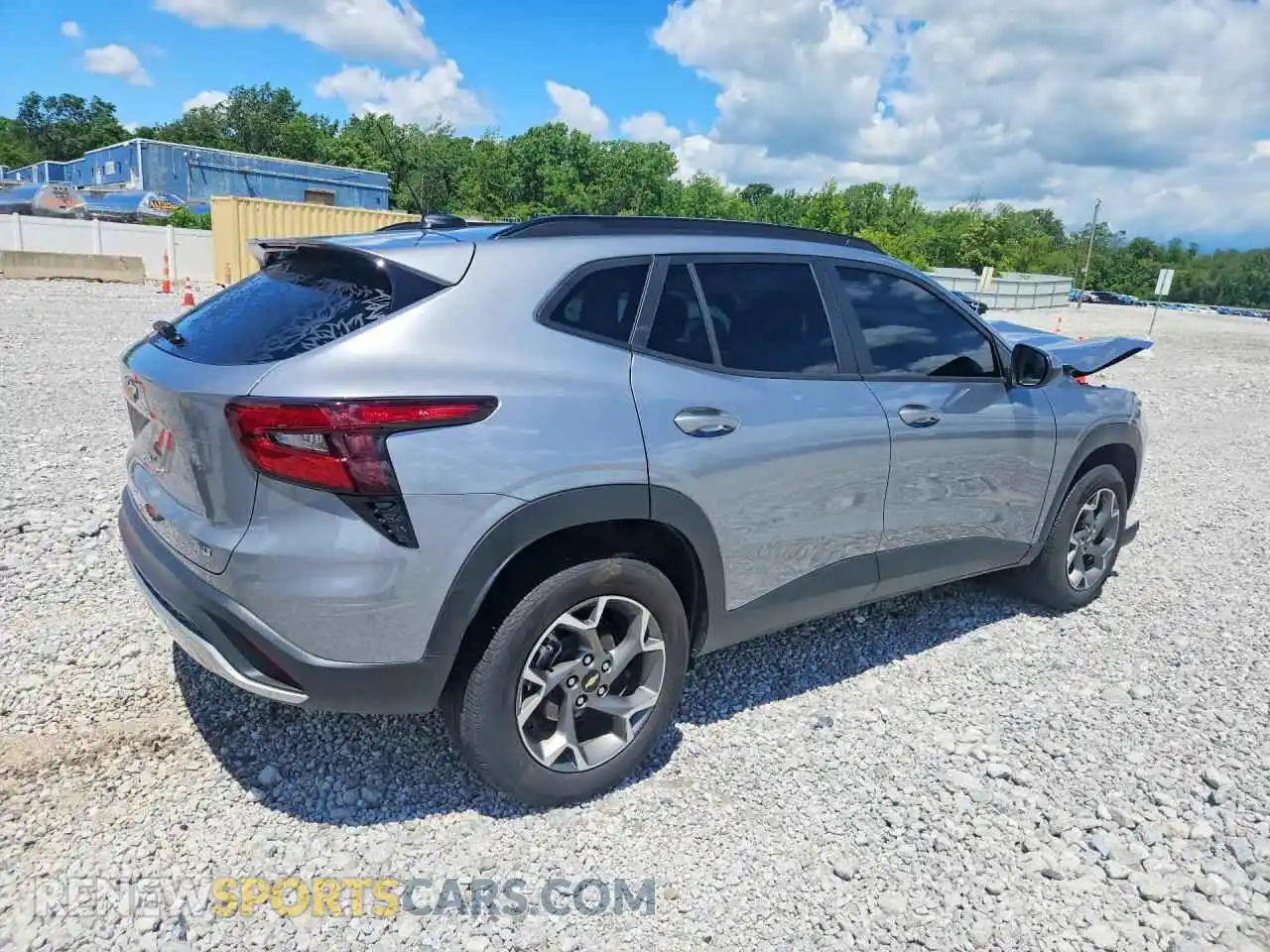 3 Photograph of a damaged car KL77LHEP5SC294567 CHEVROLET TRAX 2025
